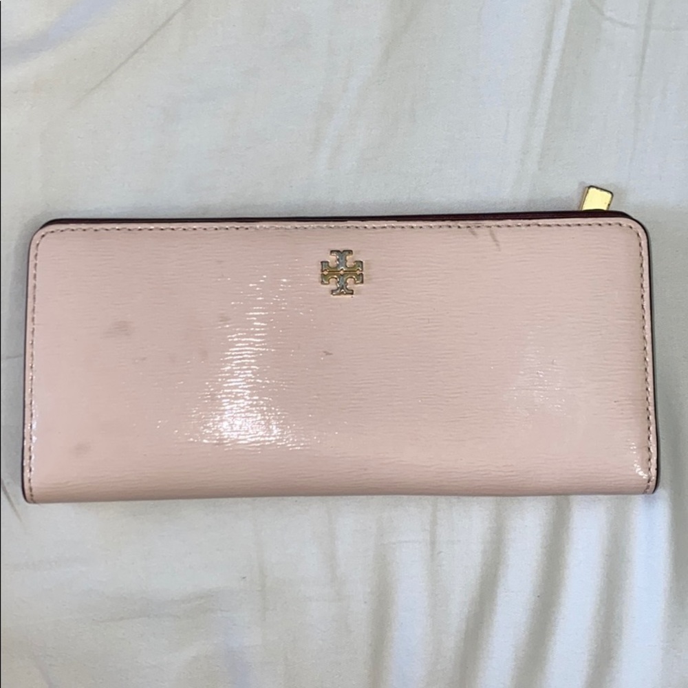 Tory Burch wallet